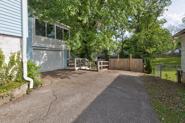404 Holt Avenue, Mt Sterling, KY 40353