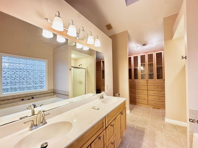 4251 Alward Road SW, Pataskala, OH 43062