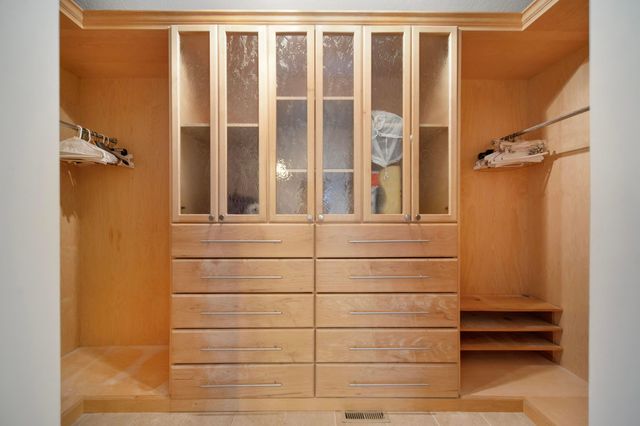 4251 Alward Road SW, Pataskala, OH 43062