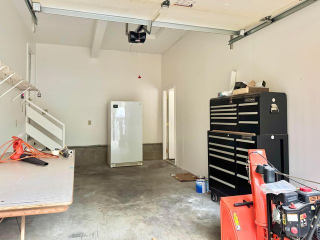 4251 Alward Road SW, Pataskala, OH 43062