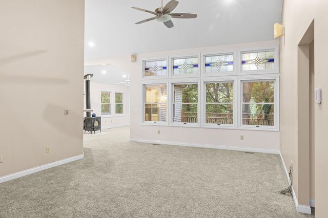 4251 Alward Road SW, Pataskala, OH 43062