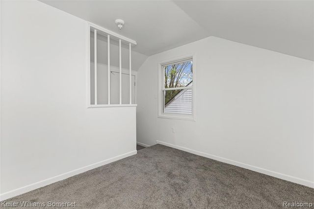7638 Stahelin Avenue, Detroit, MI 48228