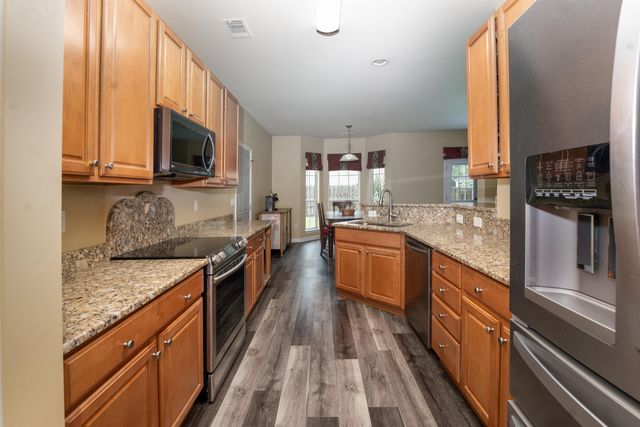 100 Temuco Lane, Summerville, SC 29483