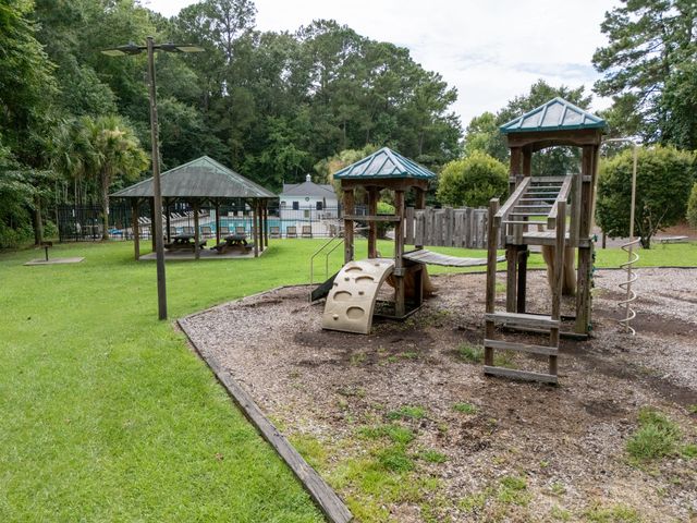 100 Temuco Lane, Summerville, SC 29483