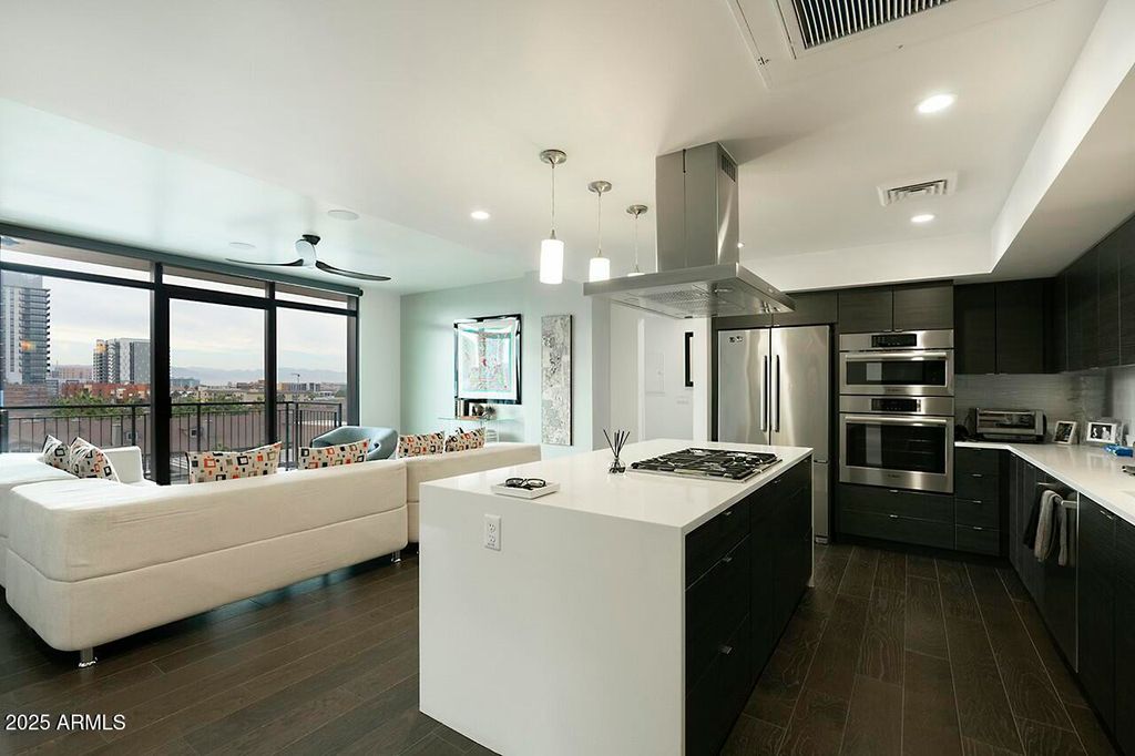 200 W PORTLAND Street 817, Phoenix, AZ 85003 — photo 3