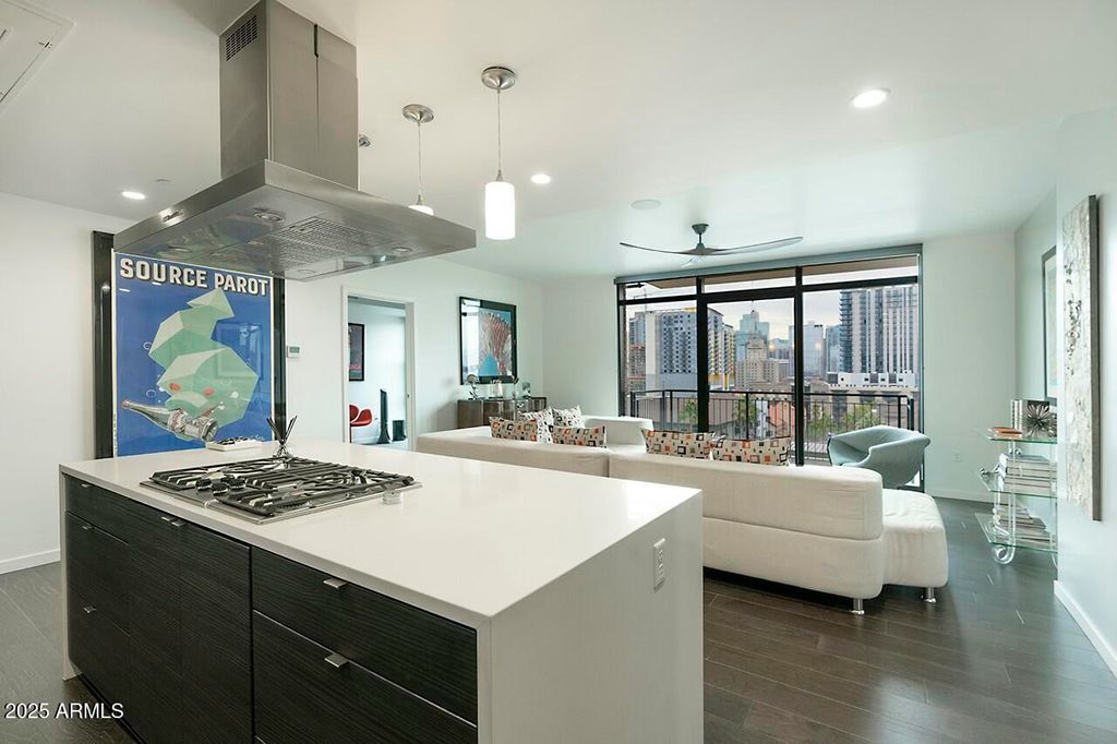 200 W PORTLAND Street 817, Phoenix, AZ 85003 — photo 4