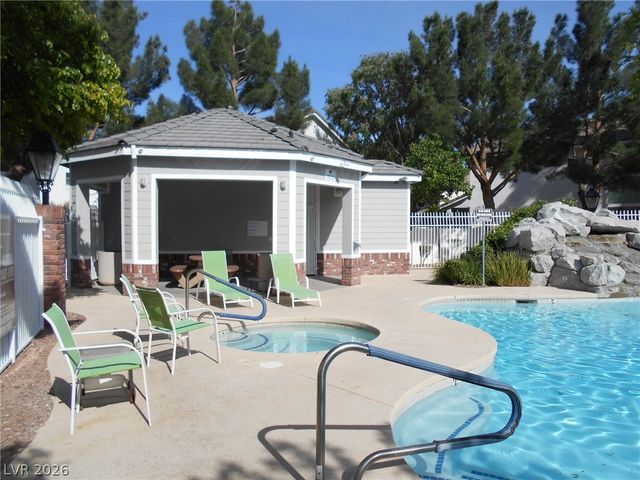 10289 GREEN ORCHARD Court, Las Vegas, NV 89183