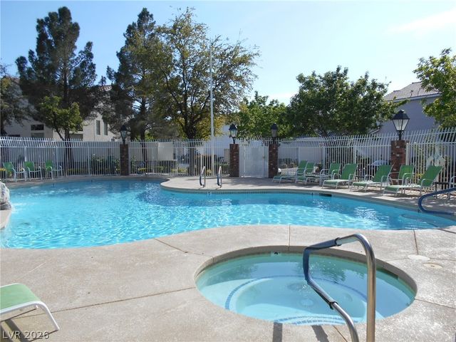 10289 GREEN ORCHARD Court, Las Vegas, NV 89183