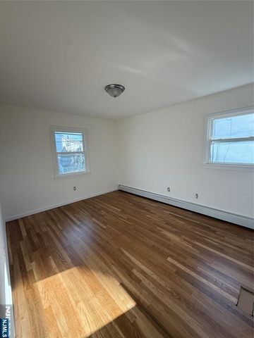 33 Joseph Street 1, Moonachie, NJ 07074