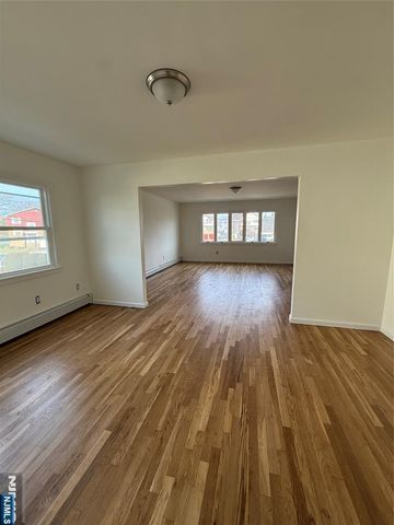 33 Joseph Street 1, Moonachie, NJ 07074