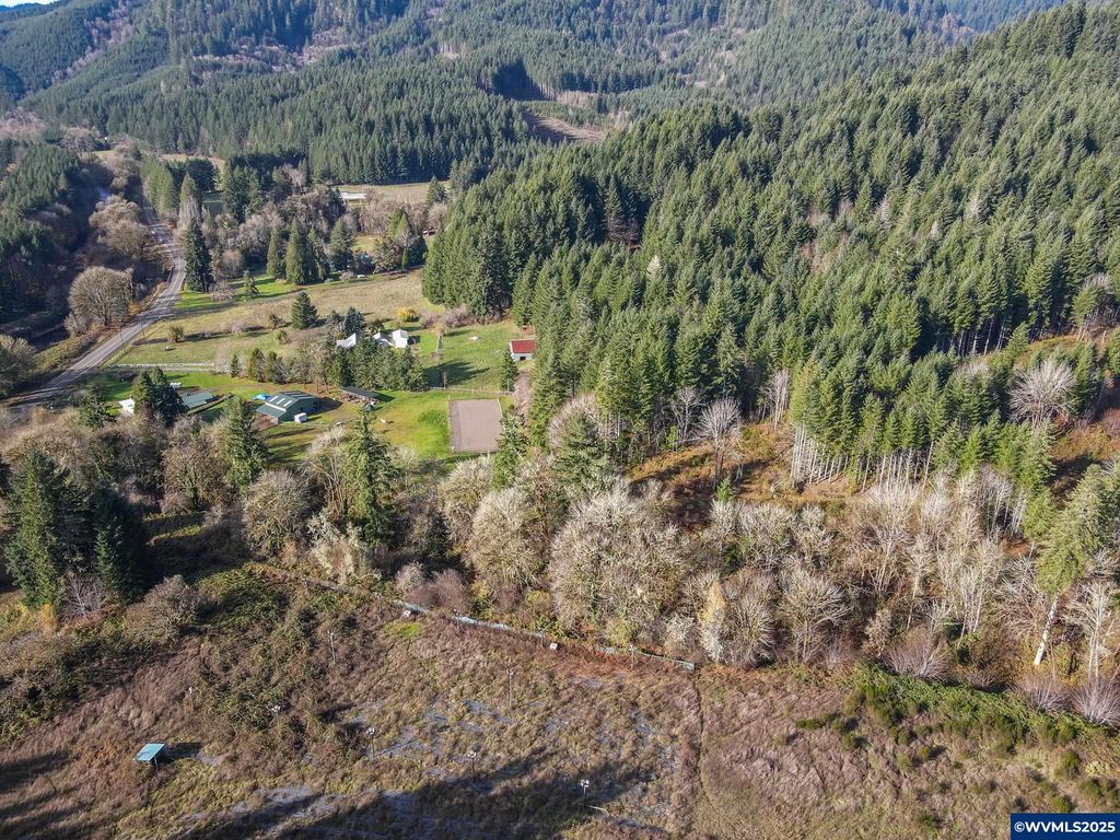 Image 18 of property listing at 18487 Alsea Hwy, Alsea, OR 97324