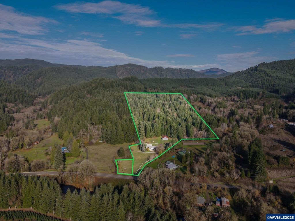 Image 27 of property listing at 18487 Alsea Hwy, Alsea, OR 97324