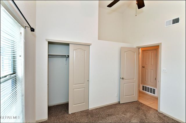 5005 MOON RANCH Lane, El Paso, TX 79934