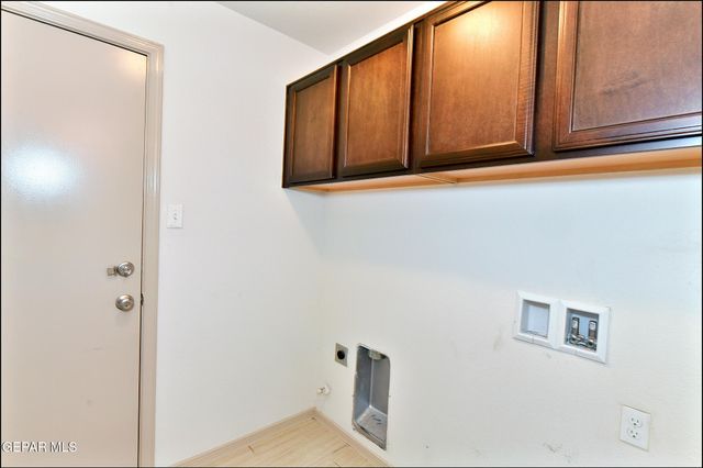 5005 MOON RANCH Lane, El Paso, TX 79934