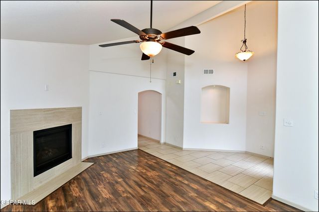 5005 MOON RANCH Lane, El Paso, TX 79934