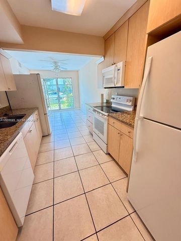 3301 Raleigh St 4D, Hollywood, FL 33021