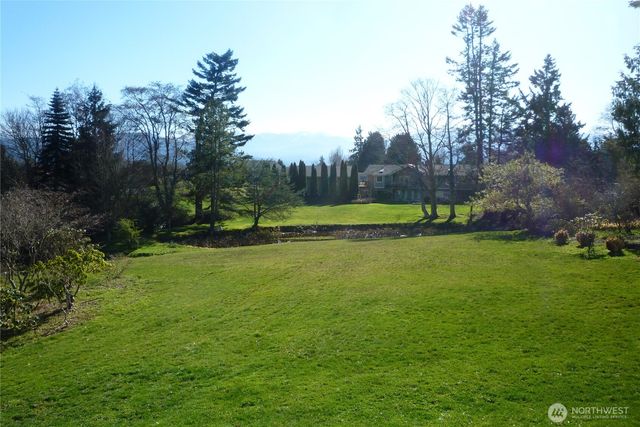 180 Stonehaven Lane, Sequim, WA 98382