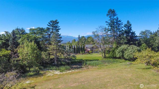 180 Stonehaven Lane, Sequim, WA 98382