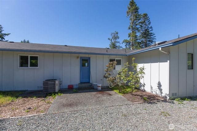 180 Stonehaven Lane, Sequim, WA 98382