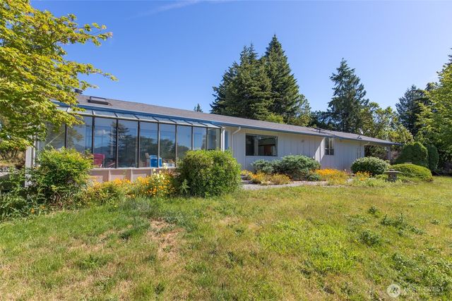 180 Stonehaven Lane, Sequim, WA 98382