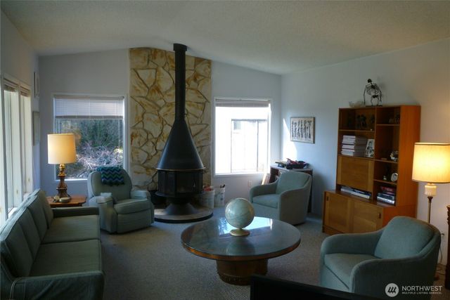 180 Stonehaven Lane, Sequim, WA 98382