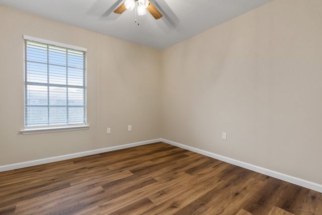 2013 Wood Trail, Azle, TX 76020