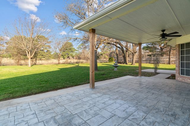 2013 Wood Trail, Azle, TX 76020