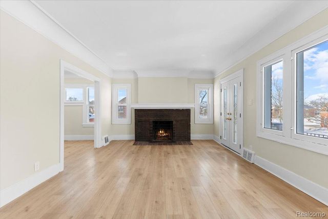 6349 Tuxedo Street, Detroit, MI 48204