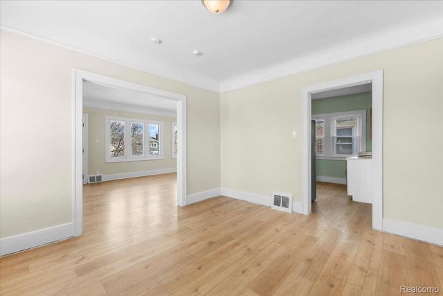 6349 Tuxedo Street, Detroit, MI 48204