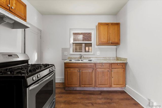 6349 Tuxedo Street, Detroit, MI 48204