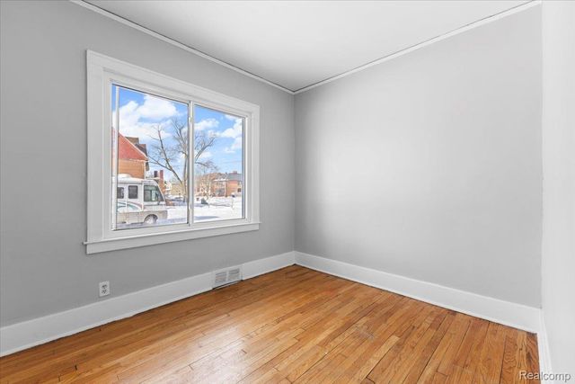 6349 Tuxedo Street, Detroit, MI 48204