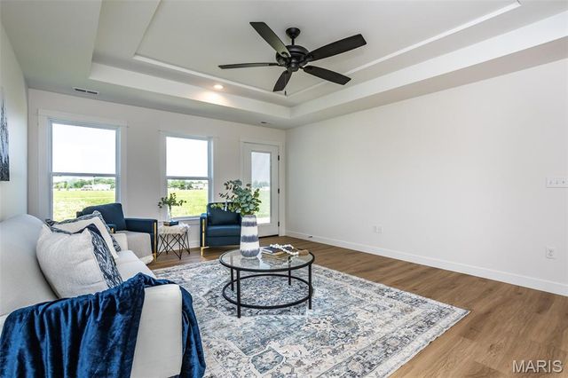 118 Bridgeport Drive, Moro, IL 62067