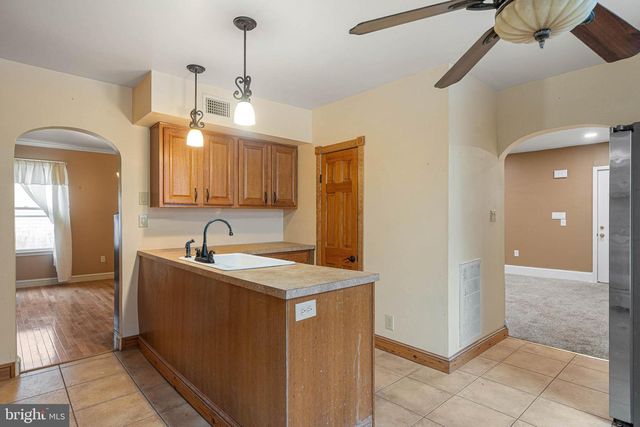 412 E STATE ST, Delmar, MD 21875