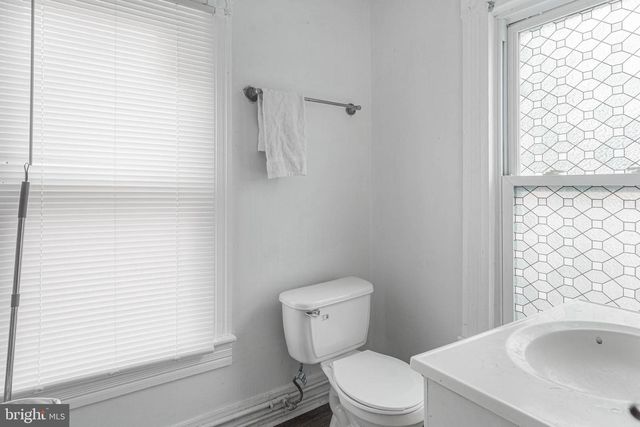 412 E STATE ST, Delmar, MD 21875