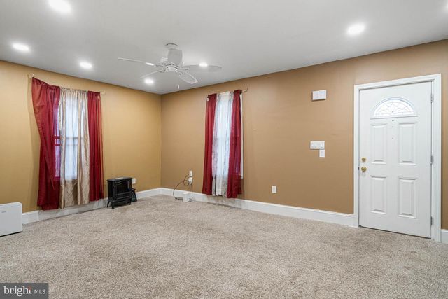 412 E STATE ST, Delmar, MD 21875