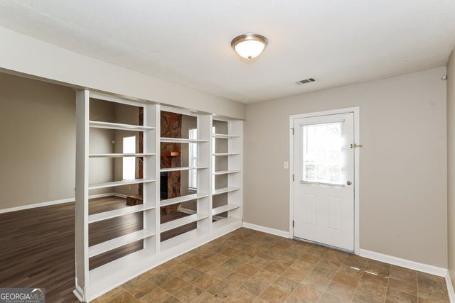 5913 Clate Court, Ellenwood, GA 30294