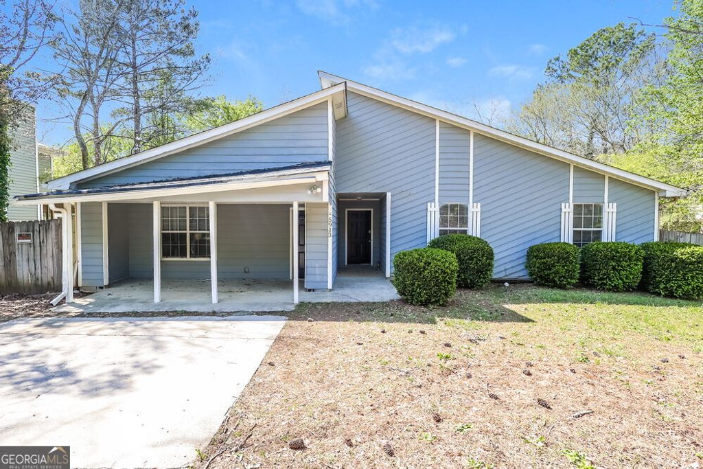 5913 Clate Court, Ellenwood, GA 30294