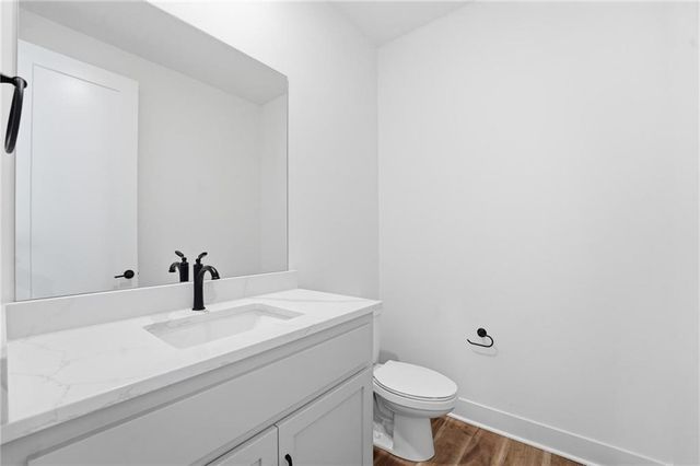 1803 NW 104th Terrace, Kansas City, MO 64155