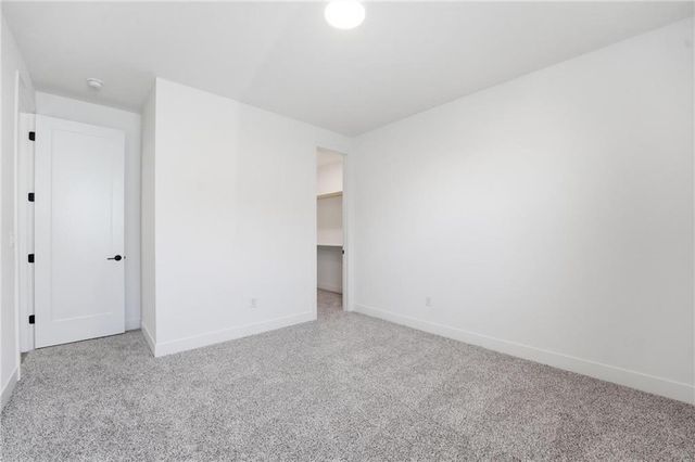 1803 NW 104th Terrace, Kansas City, MO 64155