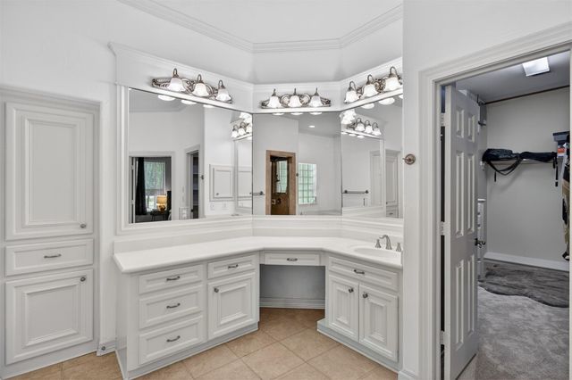 10626 Crystal Cove Drive, Magnolia, TX 77354