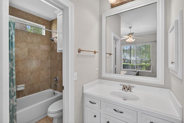 10626 Crystal Cove Drive, Magnolia, TX 77354