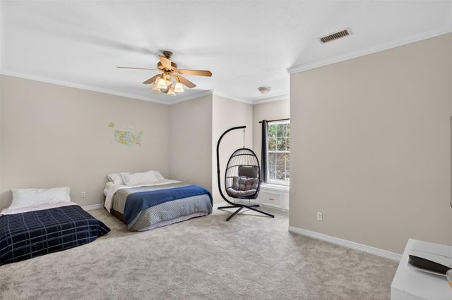 10626 Crystal Cove Drive, Magnolia, TX 77354