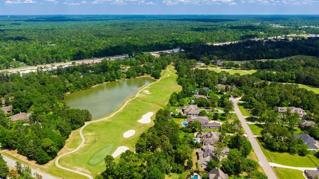 10626 Crystal Cove Drive, Magnolia, TX 77354