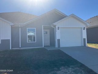 418 Alex Jordan, Duenweg, MO 64841