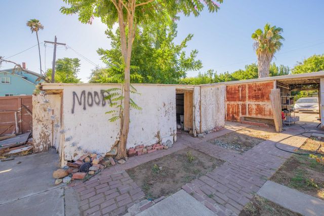1628 E Scotts Ave, Stockton, CA 95205