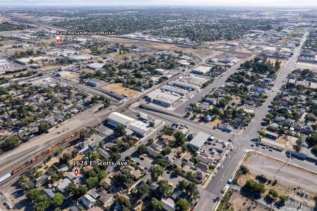 1628 E Scotts Ave, Stockton, CA 95205