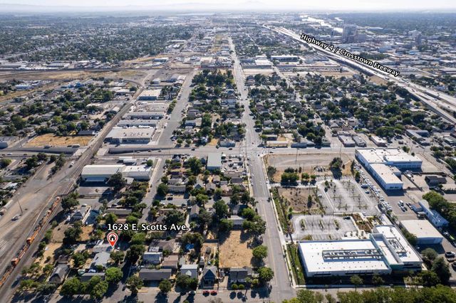 1628 E Scotts Ave, Stockton, CA 95205