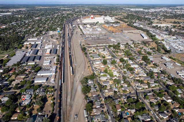 1628 E Scotts Ave, Stockton, CA 95205