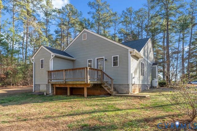 2710 Rocky Oak Rd, Powhatan, VA 23139