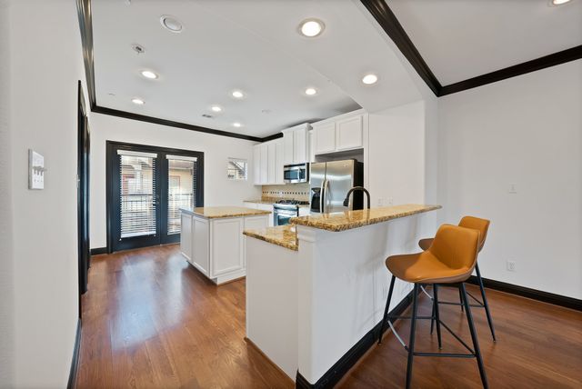 5747 Prospect Avenue B, Dallas, TX 75206